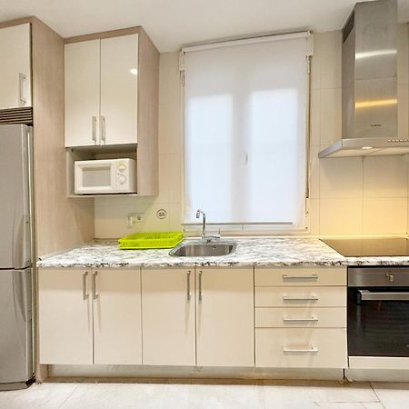 Appartamento Luminoso, Con Patio Y Buena Zona Madrid Esterno foto