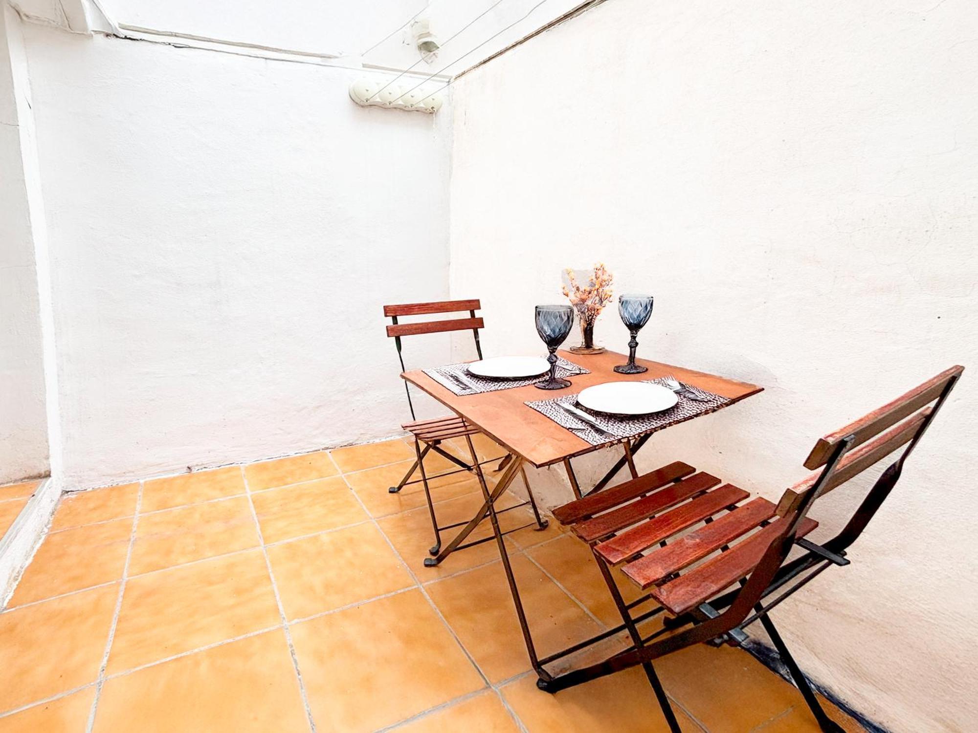 Appartamento Luminoso, Con Patio Y Buena Zona Madrid Esterno foto