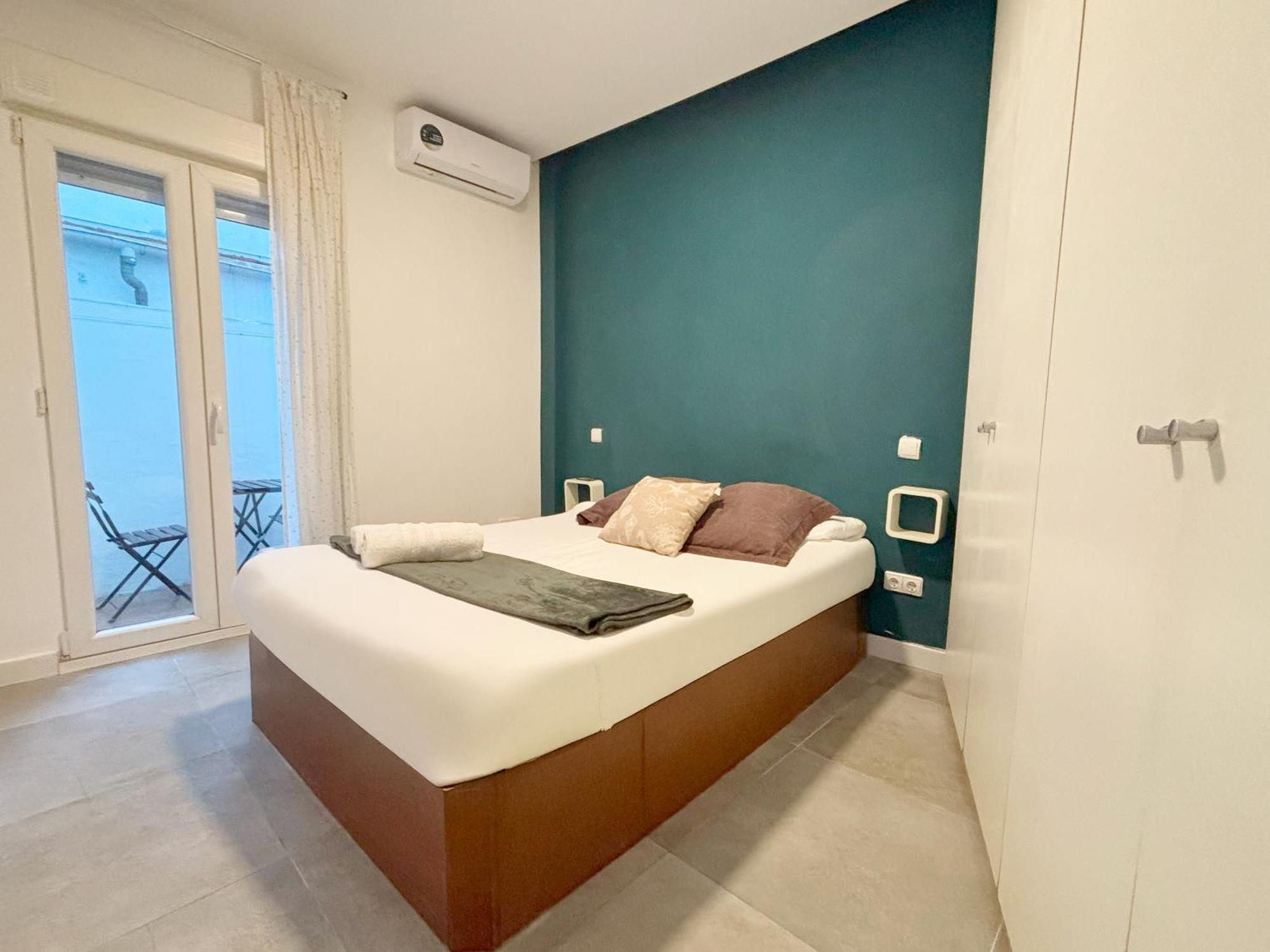 Appartamento Luminoso, Con Patio Y Buena Zona Madrid Esterno foto